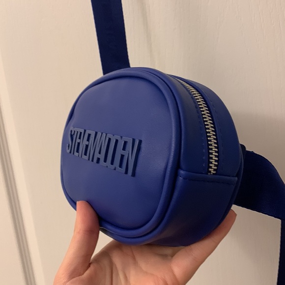 Steve Madden Royal Blue Leather Belt Bag - Picture 5 of 17